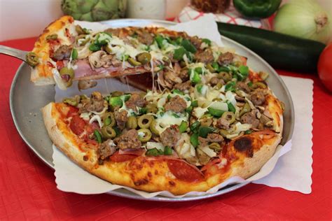 Franco's pizzeria - Franco's Pizzeria And Trattoria in Johannesburg, browse the original menu, discover prices, read customer reviews. The restaurant Franco's Pizzeria And Trattoria has received 1164 user ratings with a score of 93.